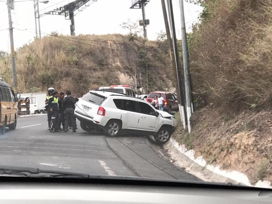 Accidente en San Cristóbal provoca complicaciones en el tránsito