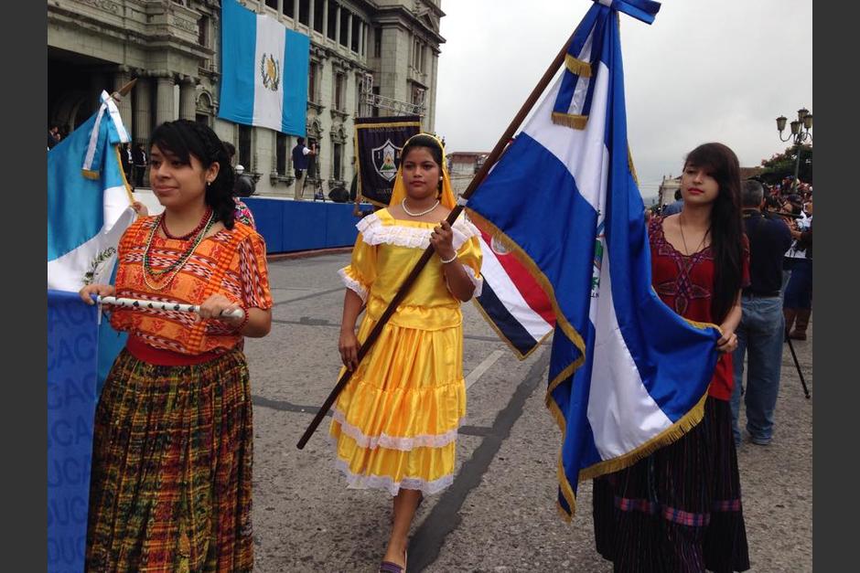 Desfile Cívico Celebra 194 Años De Independencia En Guatemala Soy502 1130