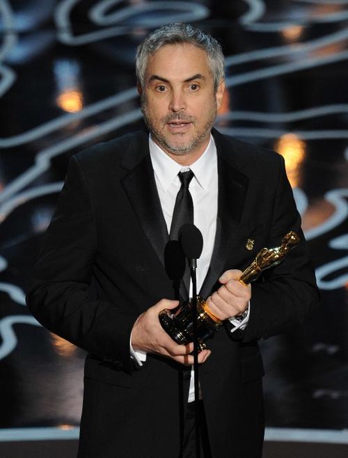 ¡Premio para Latinoamérica! El director mexicano Alfonso Cuarón se llevó el Oscar como Mejor Director. (Foto: AFP)