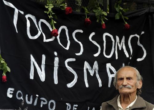 Nisman fue sepultado entre muestras de solidaridad de la sociedad Argentina. (Foto: AFP/Soy502)