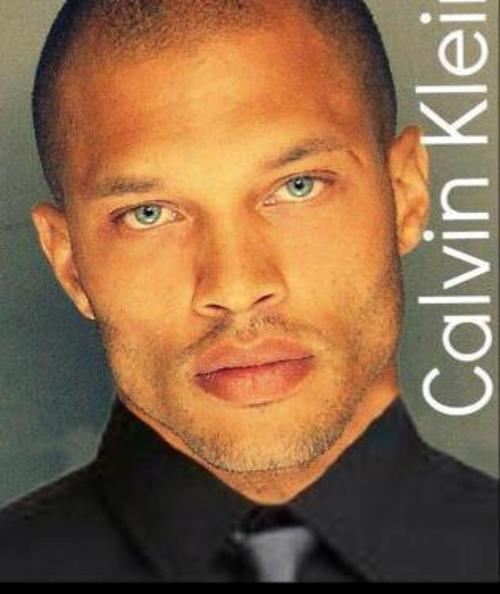 Se publicaron varios "memes" que anticipaban la carrera de modelaje de Jeremy Meeks. (Foto: ) 