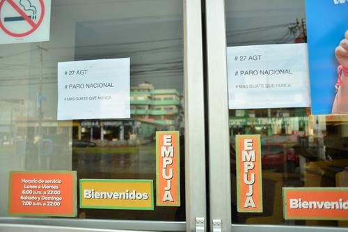 Otros ejemplos de negocios cerrados por el paro nacional. (Foto: Jesús Alfonso/Soy502)