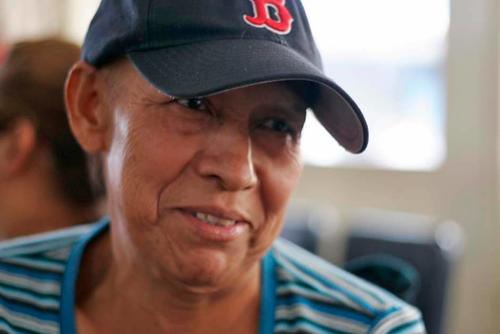 Doña Odilia fue diagnosticada con cáncer de matriz en noviembre pasado y recibe atención en el Incán. (Foto: José Dávila/Soy502)
