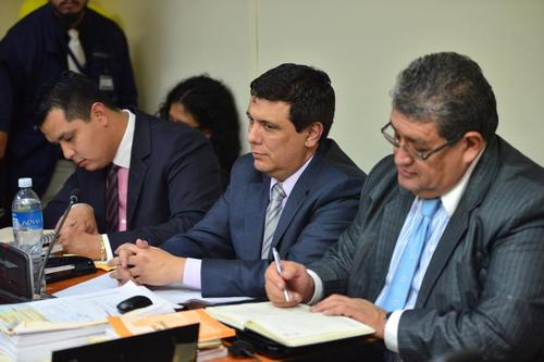 El magistrado Erick Santiago de León dijo ser inocente durante la audiencia de primera declaración. (Foto: Jesús Alfonso/Soy502) 