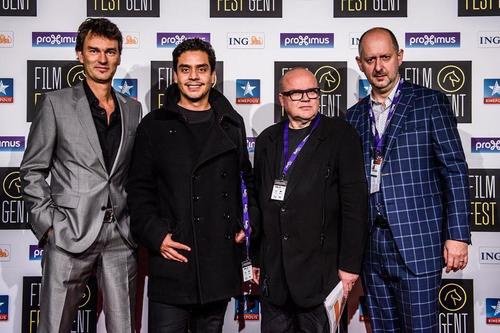 Jayro Bustamante, creador de Ixcanul en la premiación del Festival del Cine de Gante, Bélgica. (Foto: Ixcanul oficial) 