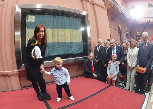 La presidenta Cristina Fernández durante el acto de conmemoración de la Guerra de las Malvinas. (Foto: Cristina Fernández de Kirchner/Facebook)