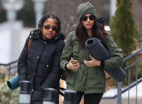 La madre de Meghan es afroamericana y su padre es blanco. (Foto: People) 