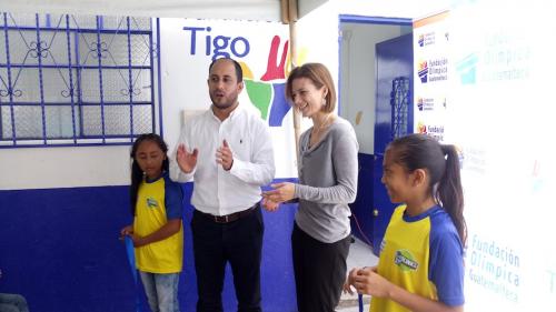 Los niños de El Limón zona 12 podrán consultar internet en el Aula Digital. (Foto: Sara Melini/Nuestro Diario)