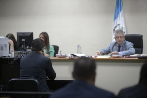 Juan Carlos Monzón frente al juez Miguel Ángel Gálvez. (Foto: Wilder López/Soy502)