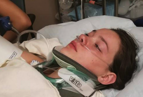 Jordan Holgerson fue llevada de urgencia al hospital con 6 costillas fracturadas. (Foto: Michoacan Life)