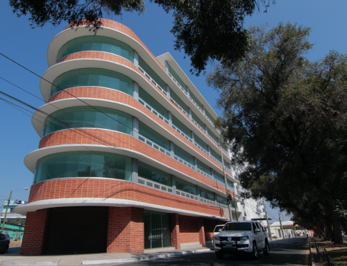 Vista del edificio propiedad del MP en la zona 5. (Foto: Alejandro Balán/Soy502)