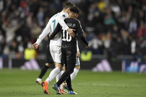 La imagen podría ser una señal para la próxima campaña en el cuadro del Real Madrid. (Foto: AFP)