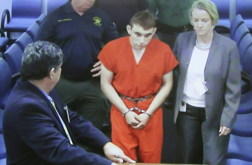 Nikolás Cruz confesó ante un juez ser el partícipe de la masacre en una escuela de Florida. (Foto: El Clarín)