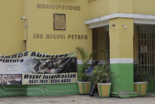 El Consejo Municipal de San Miguel Petapa tomó la decisión de prohibir el uso de bolsas y pajillas plásticas y de duroport. (Foto: Alejandro Balán/Soy502)