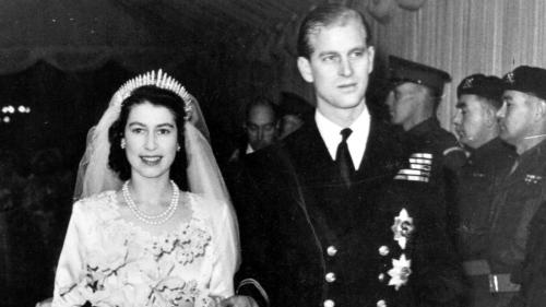 La reina Elizabeth en el día de su boda. (Foto: Famous Biographies)