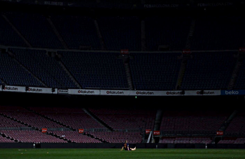 Así se quiso despedir Iniesta del Camp Nou. (Foto: captura de Twitter) 