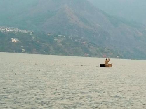 Todos los esfuerzos ambientales los están impulsando para proteger el Lago de Atilán. (Foto: Jessica Gramajo/Soy502)
