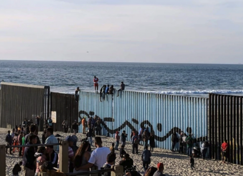 
Varios han sido los puntos donde se intentó cruzar ya la línea fronteriza. (Foto: TIjuana Local)