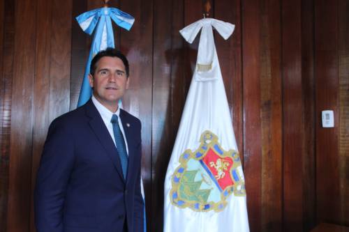 Ricardo Quiñónez asumió el cargo y espera mantener el legado de Álvaro Arzú. (Foto: Fredy Hernández/Soy502)
