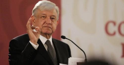 López Obrador comprometió a su equipo a presentar su declaración como lo marca la ley. (Foto: Tribuna)

