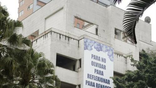 Más de 1500 personas fueron evacuadas para realizar el derribo de forma controlada. (Foto:El Diario)