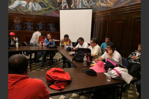 En noviembre del año pasado, Joviel Acevedo amenazó con apoderarse de las instalaciones del Palacio Legislativo si los diputados no incluían el incremento salarial a los maestros en el Presupuesto General de este año. 