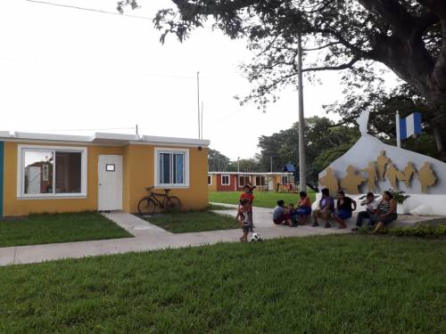 Los vecinos afectados por la erupción del volcán recibirán una vivienda en La Finca La Industria, ubicada en Escuintla. (Foto: Wilder López/Soy502)