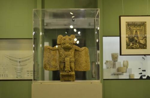Representación del dios Camazotz en el Museo Popol Vuh en la ciudad de Guatemala. (Foto: Archivo/Soy502) 