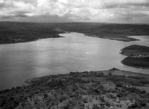 Lago Petén Itzá desde el aire. (Foto: The Ricketson and Kidder aerial survey 1929) 