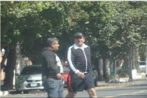 Gustavo Alejos fue captado por el MP saliendo del hospital y dirigiéndose al anexo. (Foto: MP)