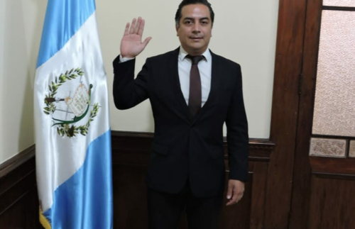 Pablo Blanco fue juramentado como viceministro de Previsión Social y Empleo. (Foto: Presidencia)