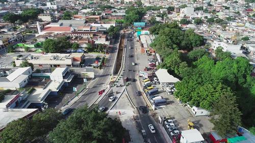 Además, se espera complementar esta rampa con otros proyectos viales para eliminar los semáforos en el sector. (Foto: Muni Guate)