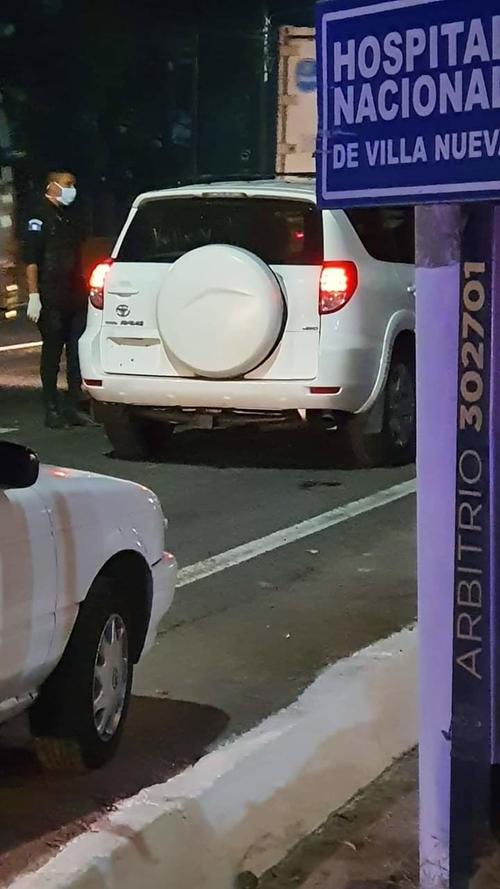 El vehículo blanco era conducido por el diputado. (Foto: redes sociales) 