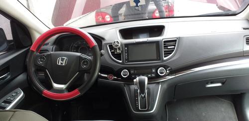 Vista del interior del carro modelo 2015. (Foto: MP) 