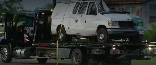 Algunos inmigrantes sobrevivientes fueron trasladados a los hospitales, (Foto: Telemundo)