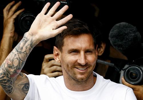 Messi comienza a vivir una nueva aventura futbolística al firmar con su segundo club profesional tras 20 años en Barcelona. (Foto: AFP)