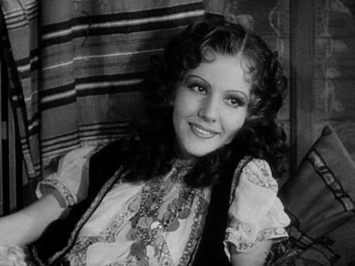 Blanca Vischer durante su personaje como gitana en la película "The Bohemian Girl". (Foto: www.lordheath.com)