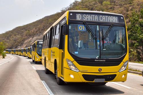 La caravana se desplazó desde por la ruta del Atlántico hacia el centro del país. (Foto: Muni Santa Catarina Pinula)