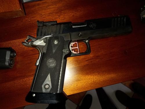 La tercer pistola localizada en propiedad de "Chejazo". 