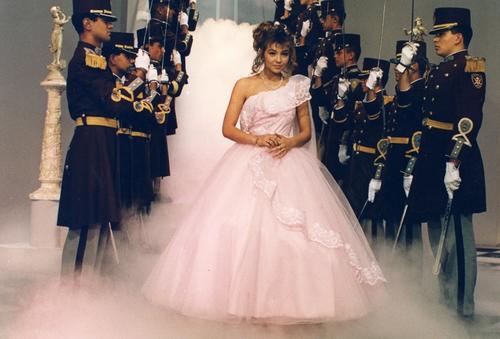 Thalia en escena de Quinceañera. (Foto: Oficial)