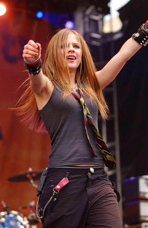 Así luce Avril Lavigne. (Foto: Oficial)