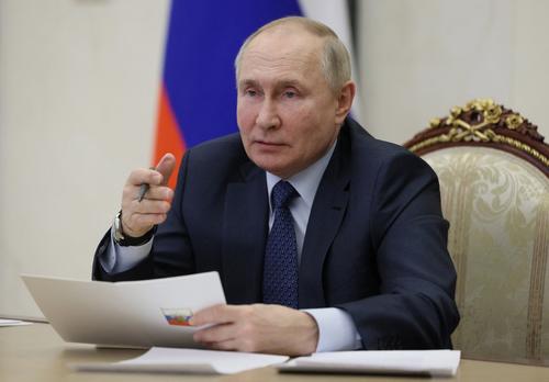 Otras versiones dicen que Putin tendría temor a enfrentar preguntas sobre el conflicto con Ucrania. (Foto: AFP)