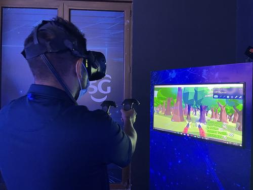 Realidad virtual: La conectividad es esencial para la experiencia.