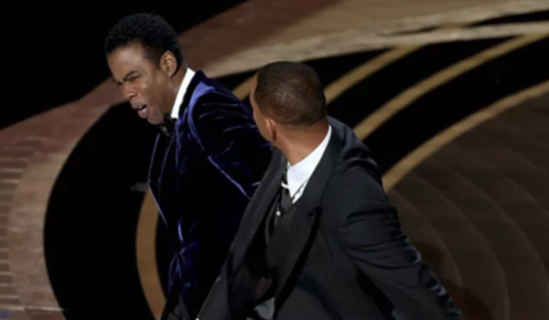 Will Smith abofeteó a Chris Rock en plena entrega de premios Oscar. (Foto: Getty Images)