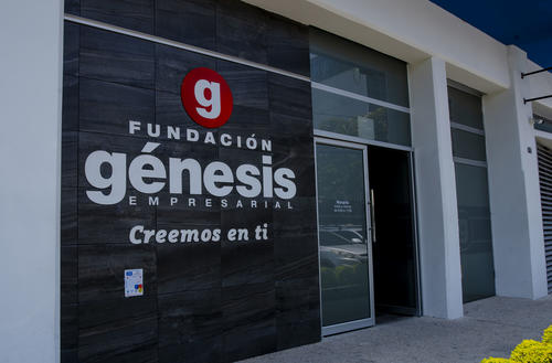 Fundación Genesis Empresarial, tres décadas, desarrollo, servicios financieros, Great Place To Work, Financiera Alfa Plus, Guatemala, Soy502
