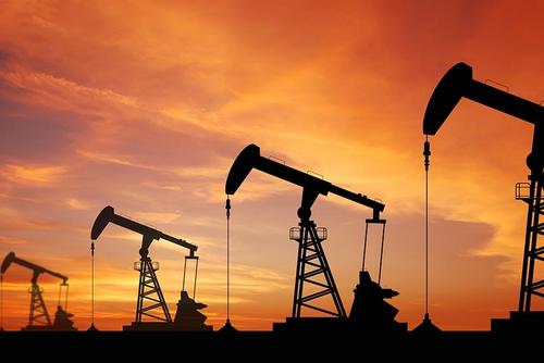 El petróleo vuelve a subir en mercado que espera reducción de oferta. (Foto: Shutterstock)