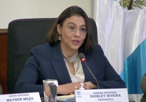 La presidenta del Congreso, Shirley Rivera, habló sobre la supuesta renuncia de la magistrada Blanca Alfaro. (Foto: Soy502)