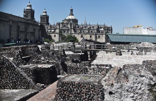 Las edificaciones aztecas cerca de la calle Guatemala en México. (Foto: AFP) 