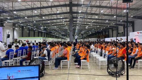 En Yazaki Guatemala trabajarán mil personas. (Foto: Ministerio de Economía)