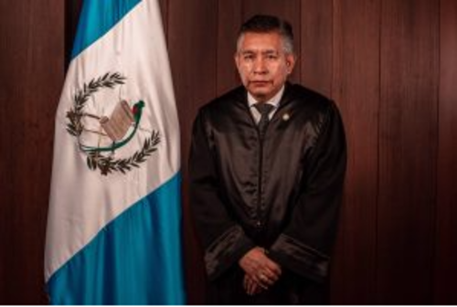 Magistrado suplente de la CC, Walter Paulino Jiménez Texaj, es hermano del juez Jiménez. (Foto: CC)